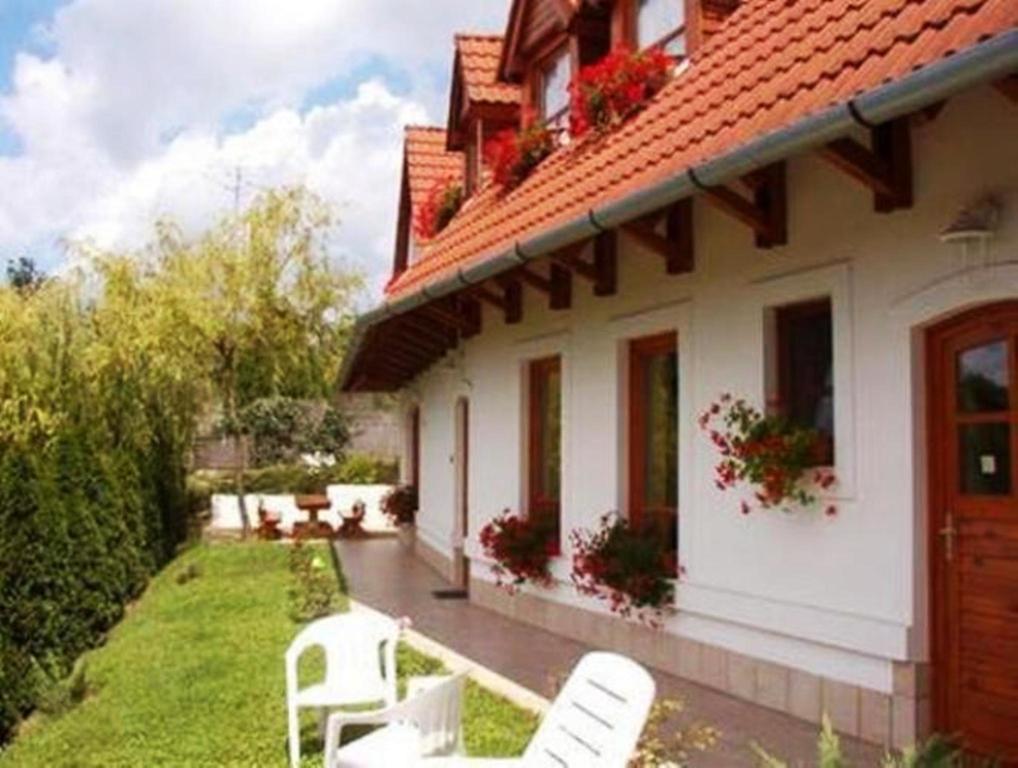 Palatinus Apartmanok Keszthely Kamer foto