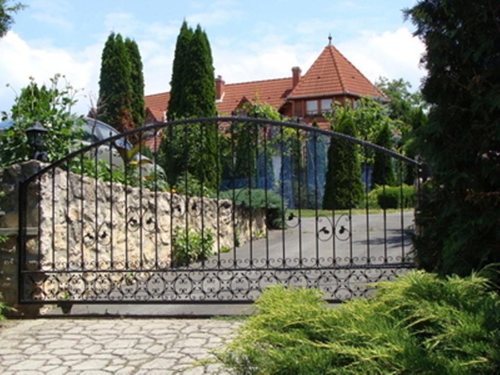 Palatinus Apartmanok Keszthely Buitenkant foto